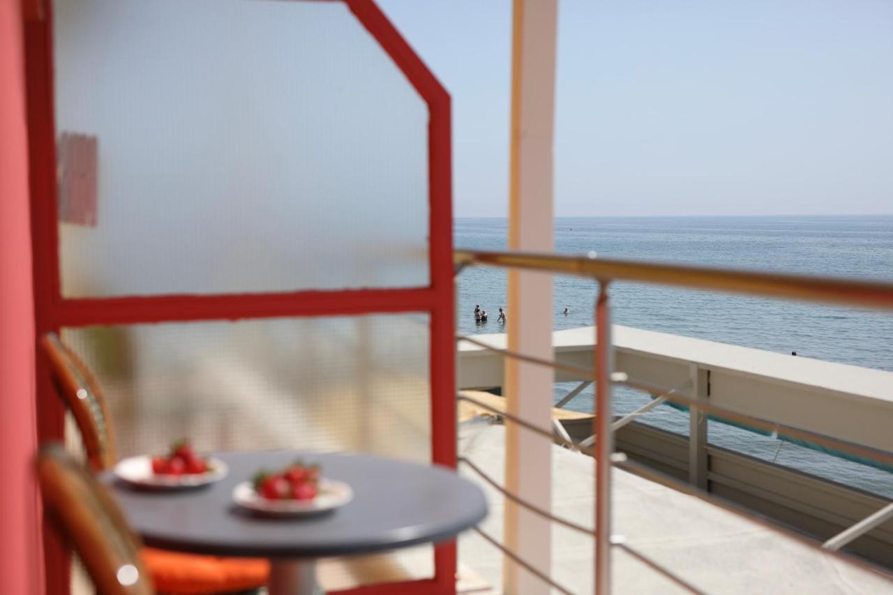 Paralía Conte Cristo Suites المظهر الخارجي الصورة